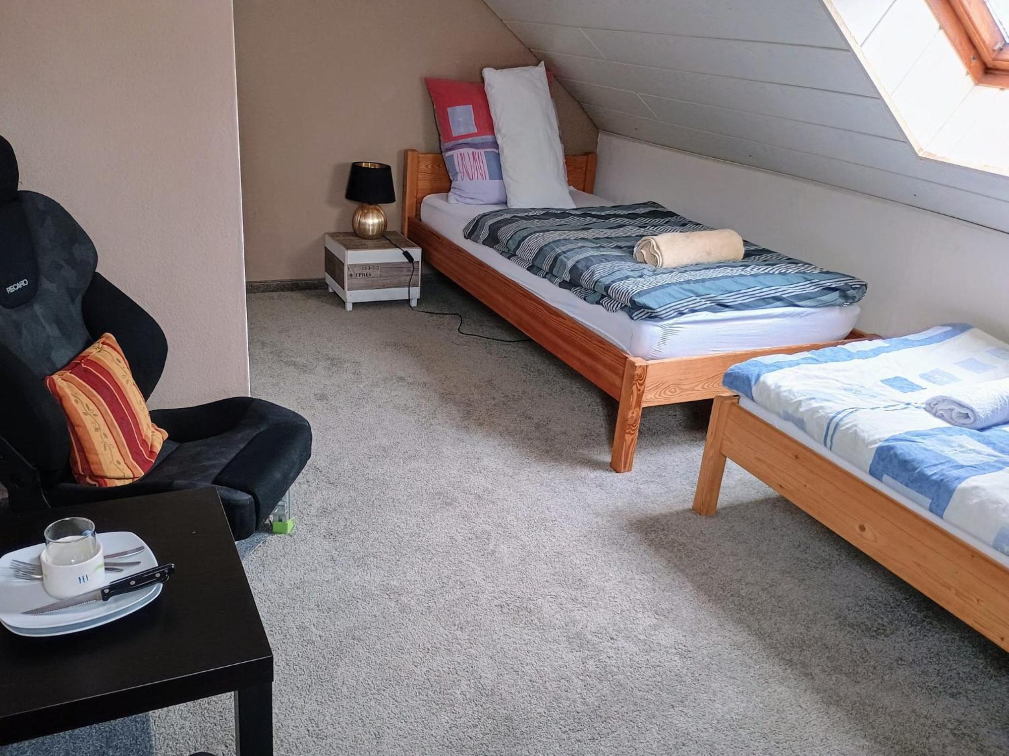 Appartamento Sleep&Chill - Ruhige Uebernachtung Mit Main-Blick Neustadt am Main Esterno foto
